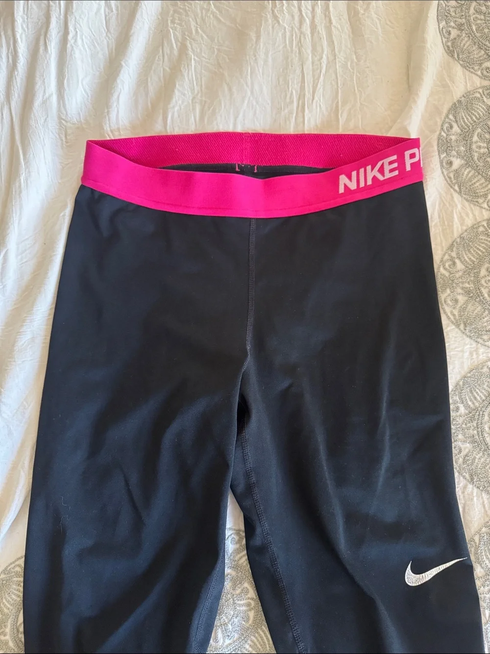 Nike stretchy athletic